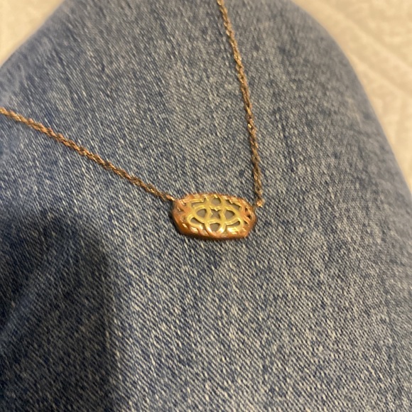 KENDRA SCOTT DRUSY PENDANT NECKLACE IN IRIDESCENT - Picture 7 of 10